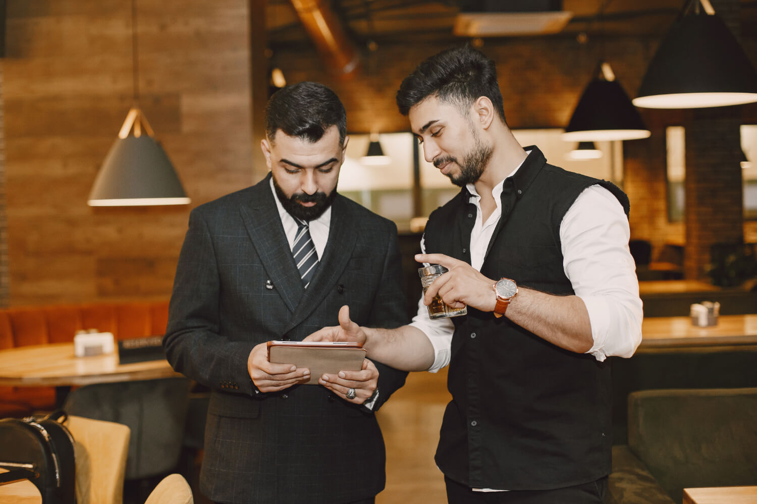 Why is guest messaging important